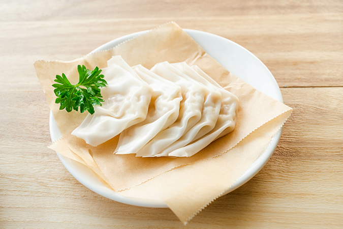 ワンタン/雲呑/饂飩 - 語源由来辞典